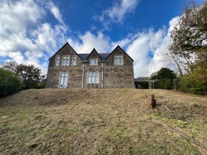 Photo 7- click for photo gallery